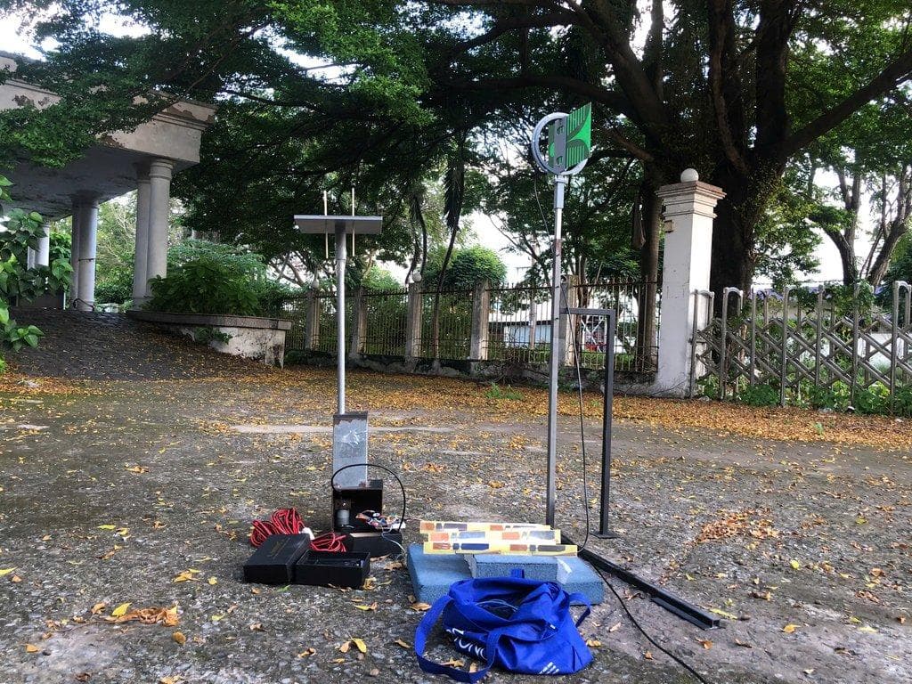 Mastering the Invisible: Nextwaves' Expertise in Far Field and Near Field Antenna Design for the RFID Revolution