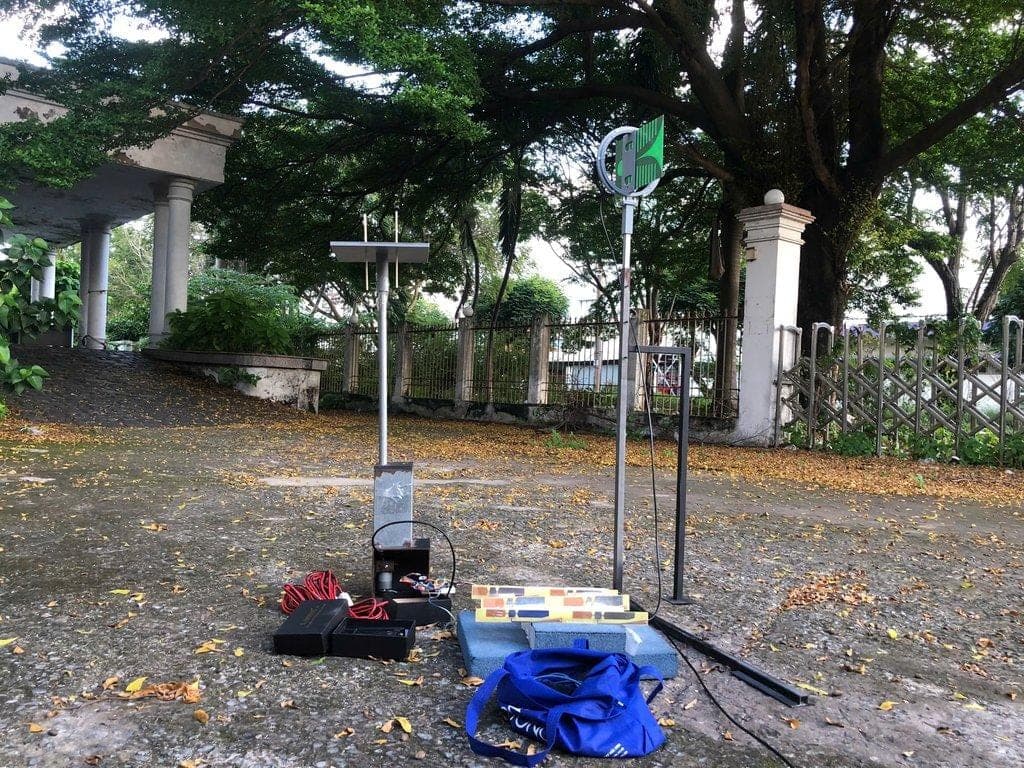 Menguasai yang Tak Terlihat: Keahlian Nextwaves dalam Desain Antena Far Field dan Near Field untuk Revolusi RFID